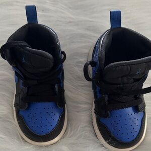 Jordan Kids Black and Blue Sneakers